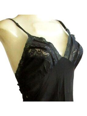 Small 32 Black Goth Lace Cocktail Dress Full Slip Vintage 1940's Satin MCM Sm